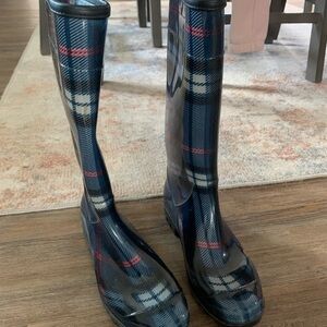 Rain boots